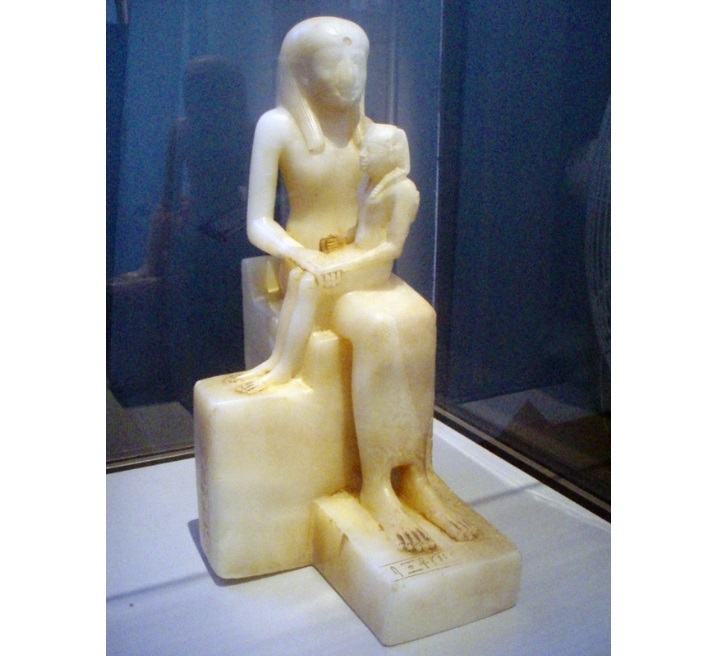 Alabaster statue of Ankhnes-mertre II and her son Pepi II