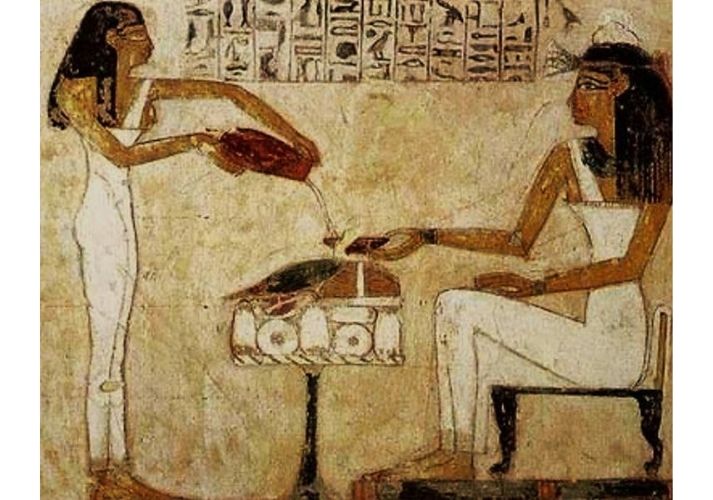 Egyptian hieroglyphics depict pouring of beer