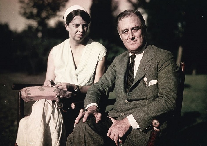 Franklin and Eleanor Roosevelt seated on the south lawn at Hyde Park in 1932