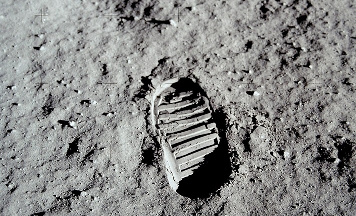 Buzz Aldrin footprint on the moon in July 1969