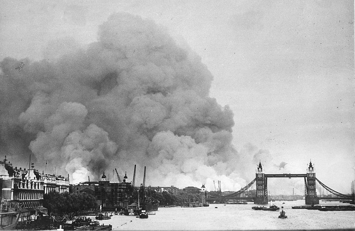 River Thames in London, 1940