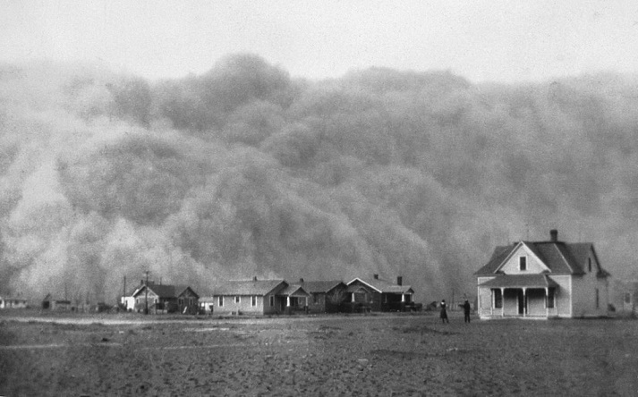 Dust storm approaching Stratford, Texas, 1935