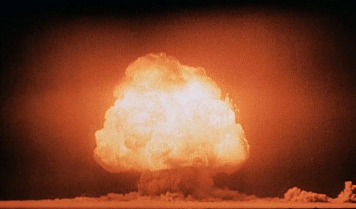 Trinity detonation, 1945